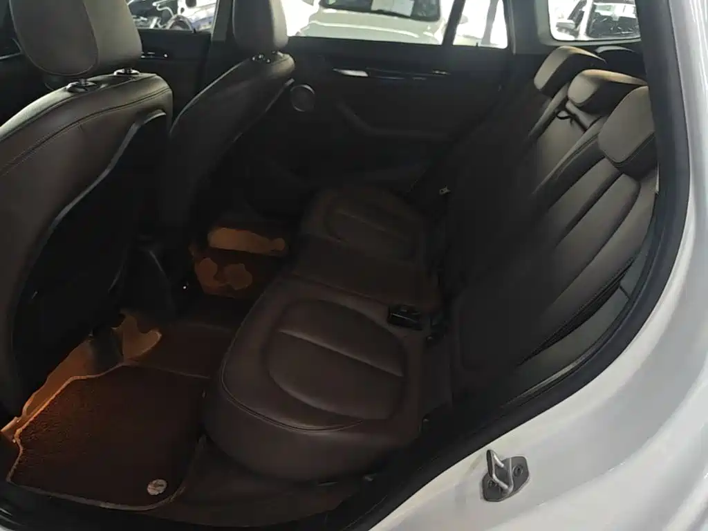 BMW X1 2022 — фото 17