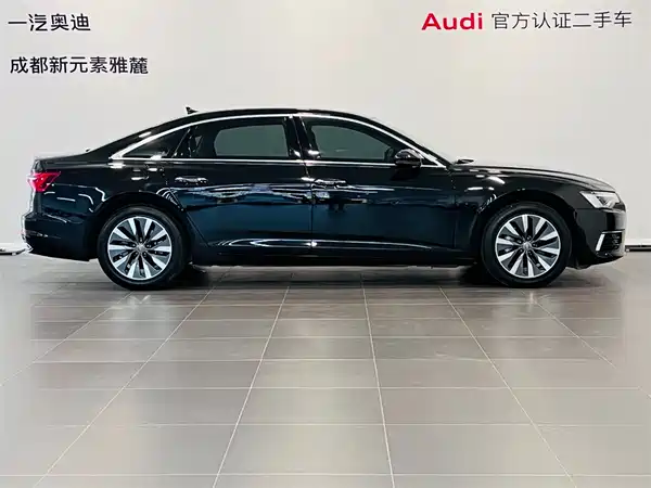 Audi A6L 2022