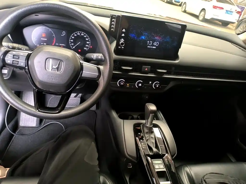 Honda HR-V 2023 — фото 10