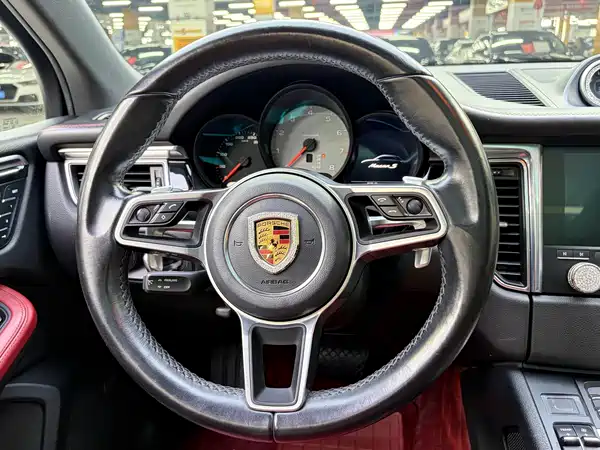 Porsche Macan 2017