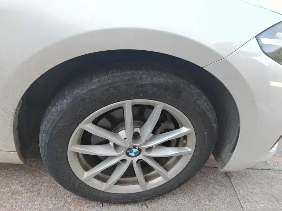 BMW 1 Series 2019
