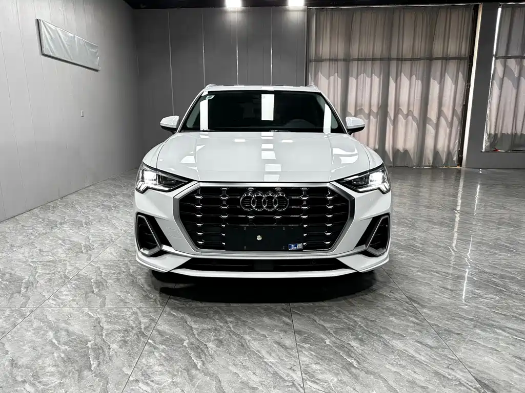Audi Q3 2022