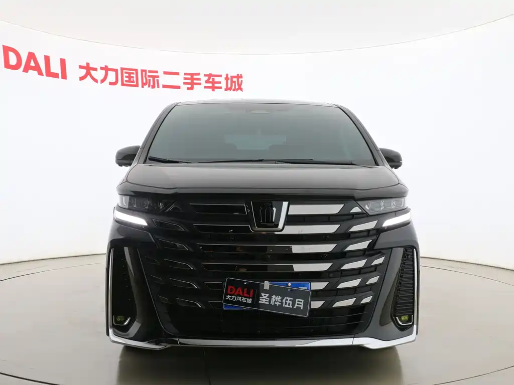 Toyota Vellfire 2025 — фото 2