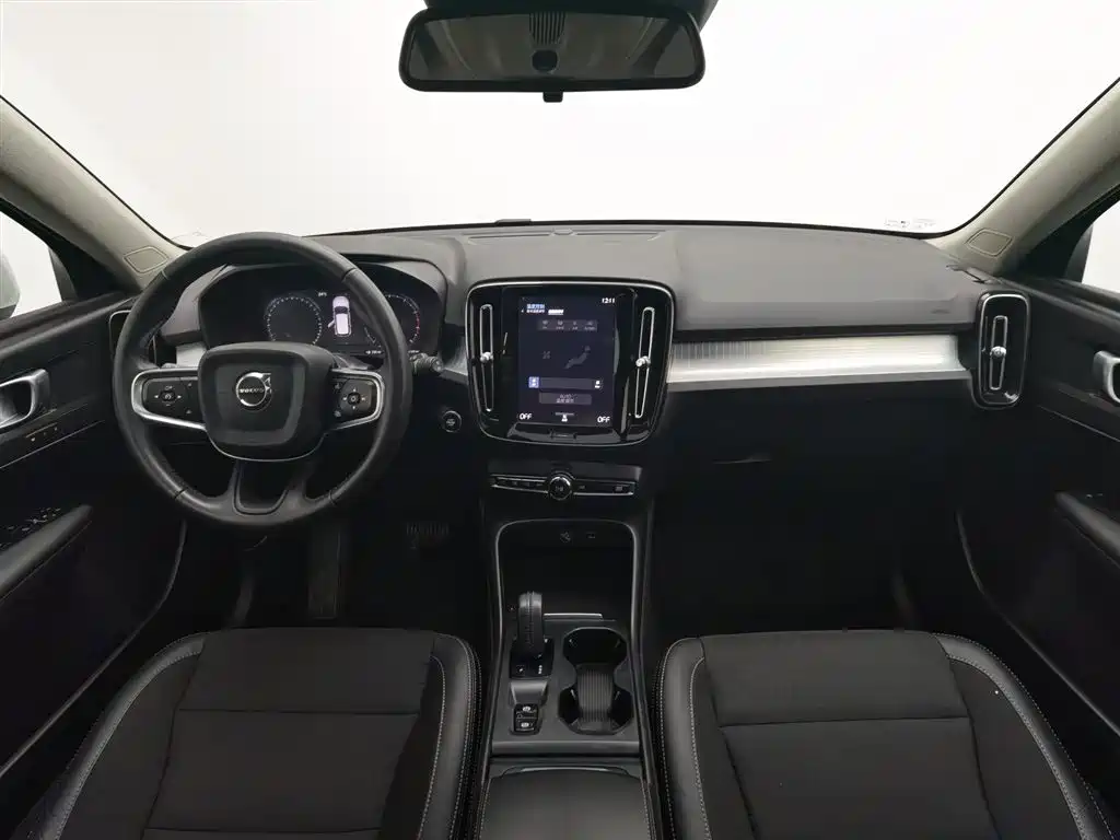 Volvo XC40 2019