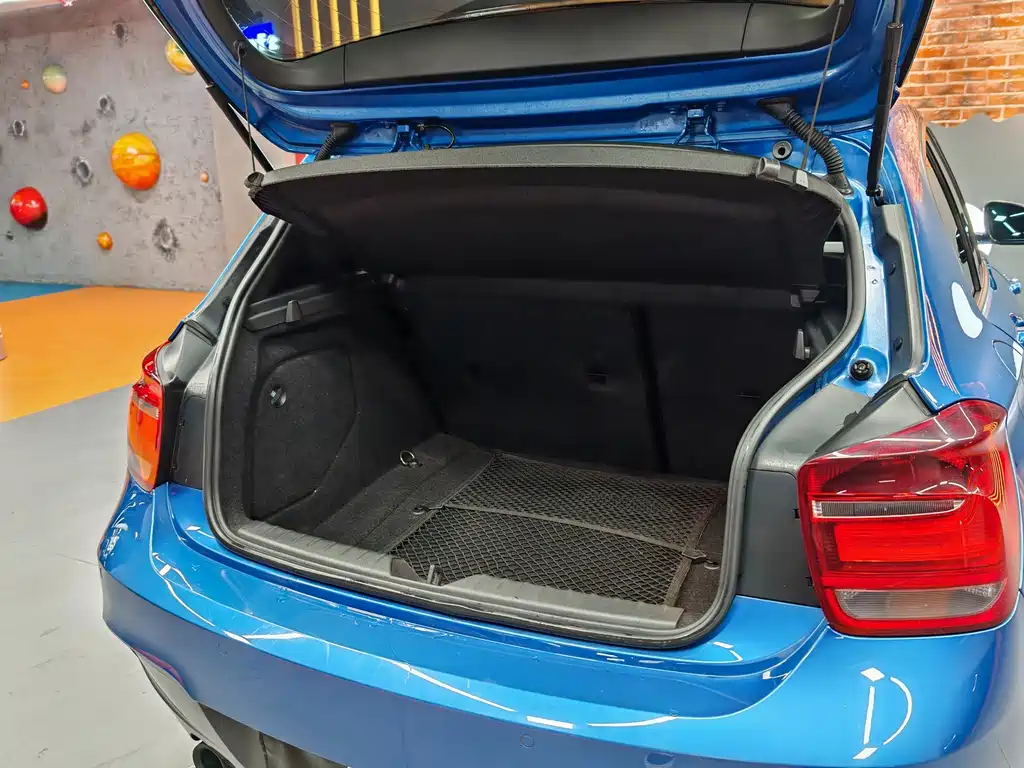 BMW 1 Series 2013 — фото 14