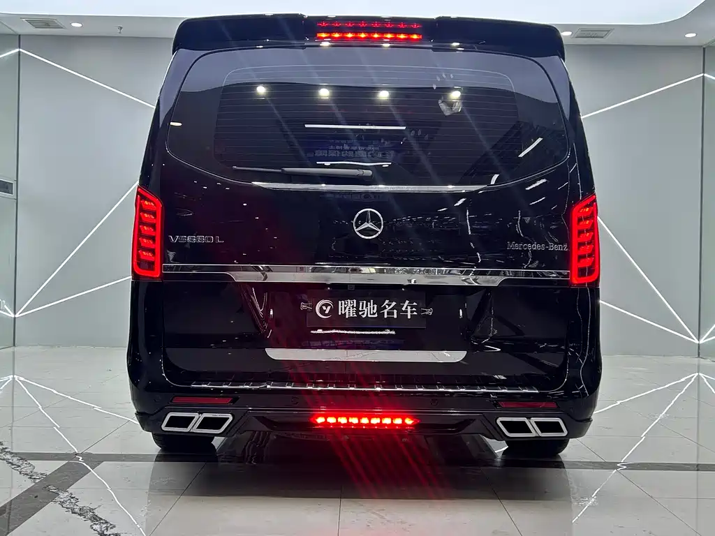 Mercedes-Benz Vito 2024 — фото 5