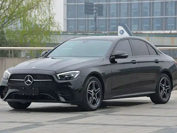Mercedes-Benz E-Class 2021