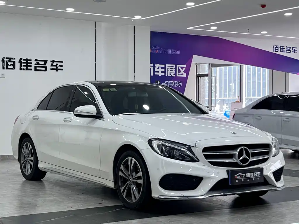 Mercedes-Benz C-Class 2017 — фото 3