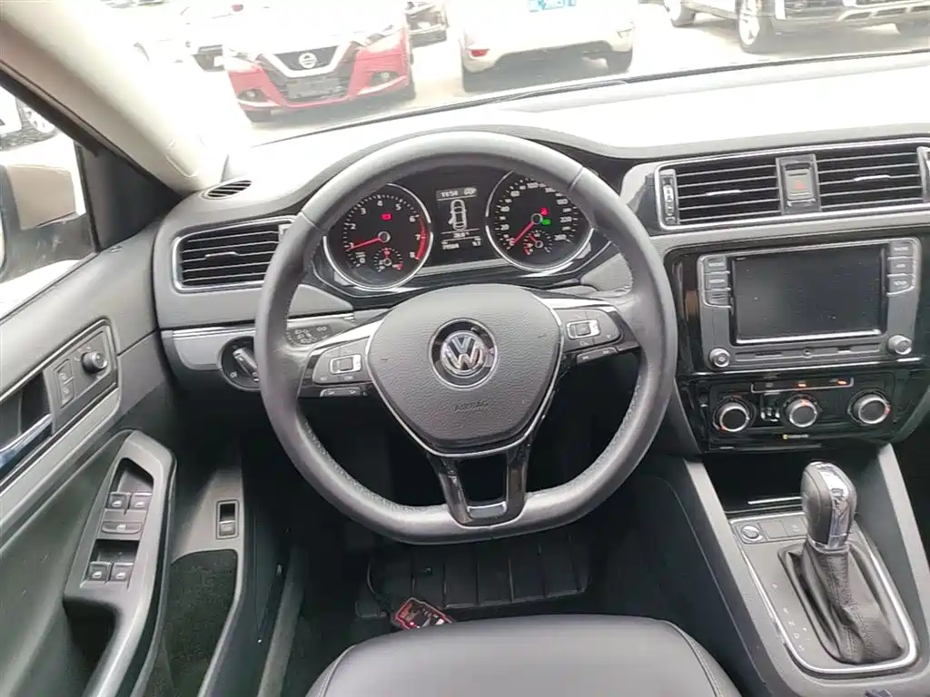 Volkswagen Sagitar 2019 — фото 11