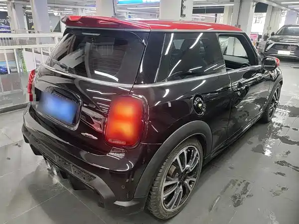 MINI JCW 2022