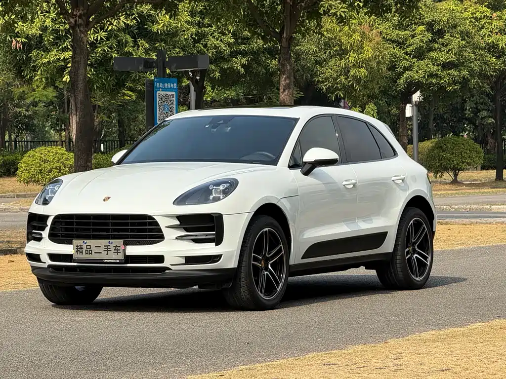 Porsche Macan 2021 — фото 1