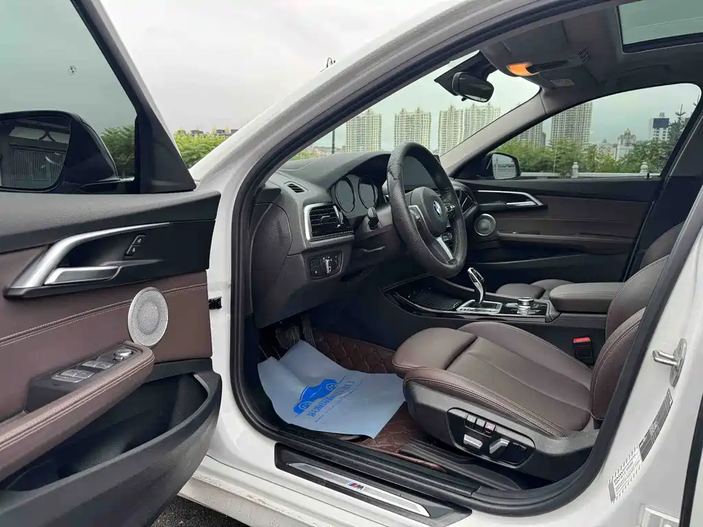 BMW 1 Series 2022