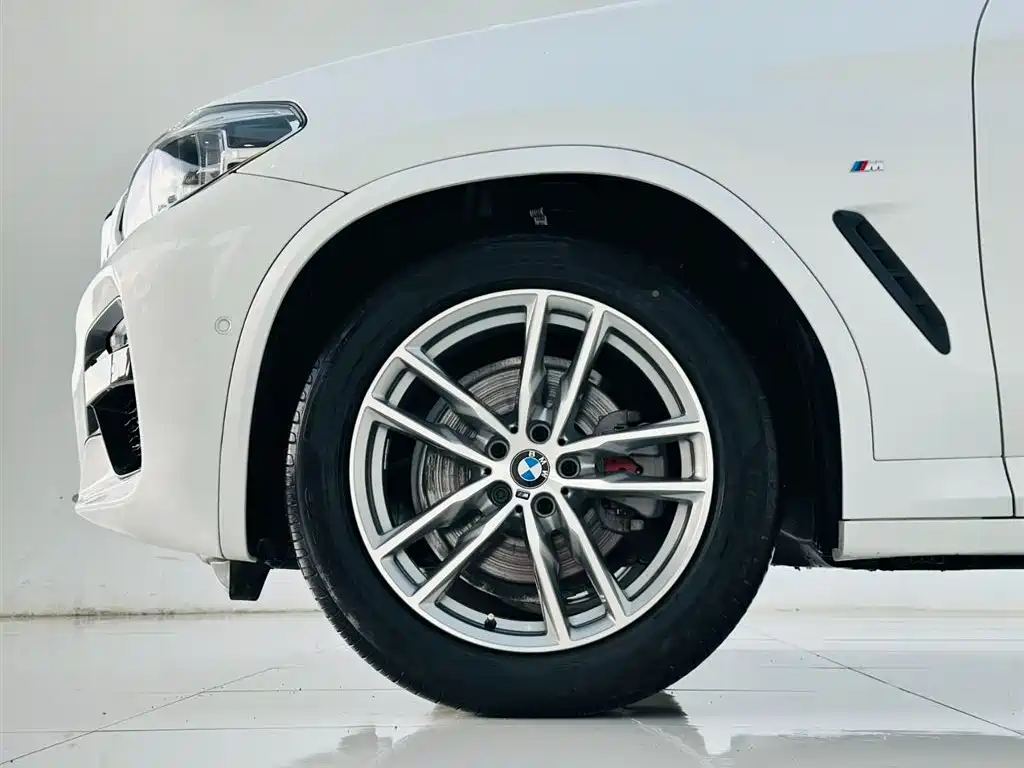 BMW X3 2018 — фото 9