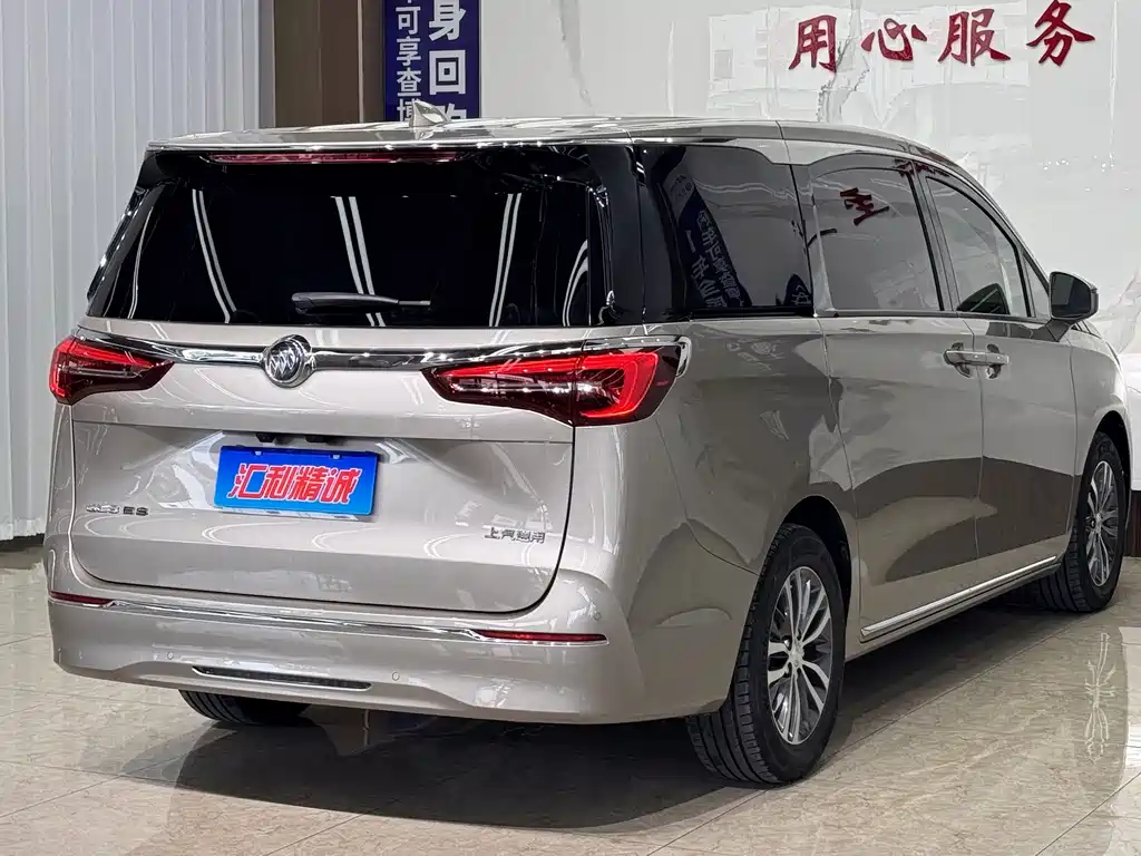 Buick GL8 2023