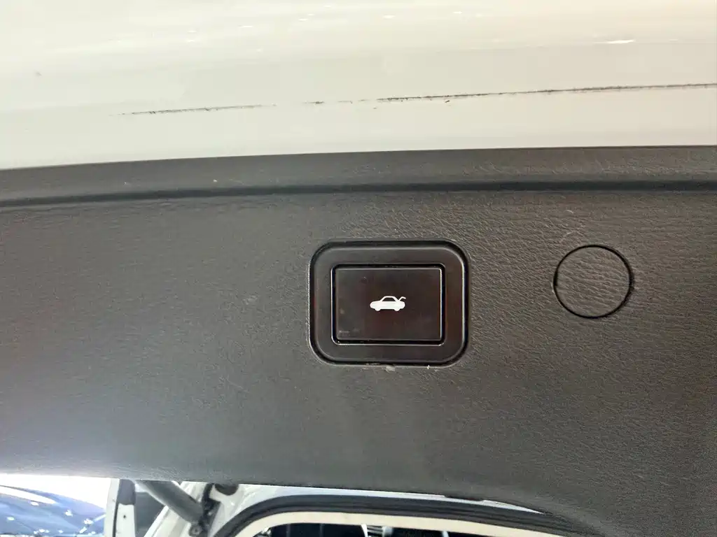 Haval H7 2017 — фото 13