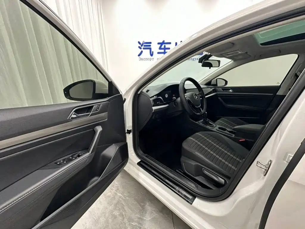Volkswagen Lavida 2022