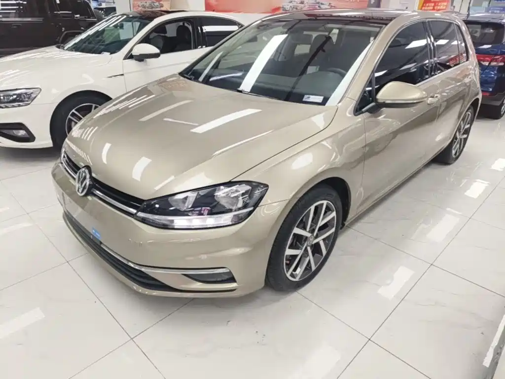Volkswagen Golf 2020