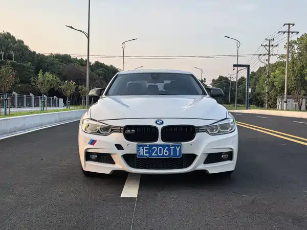 BMW 3 Series 2017