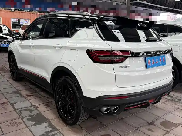 Geely Binyue 2022
