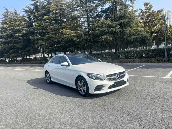 Mercedes-Benz C-Class 2019
