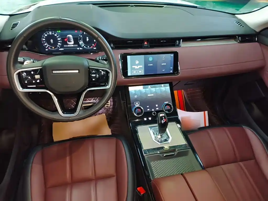 Land Rover Evoque 2022 — фото 10