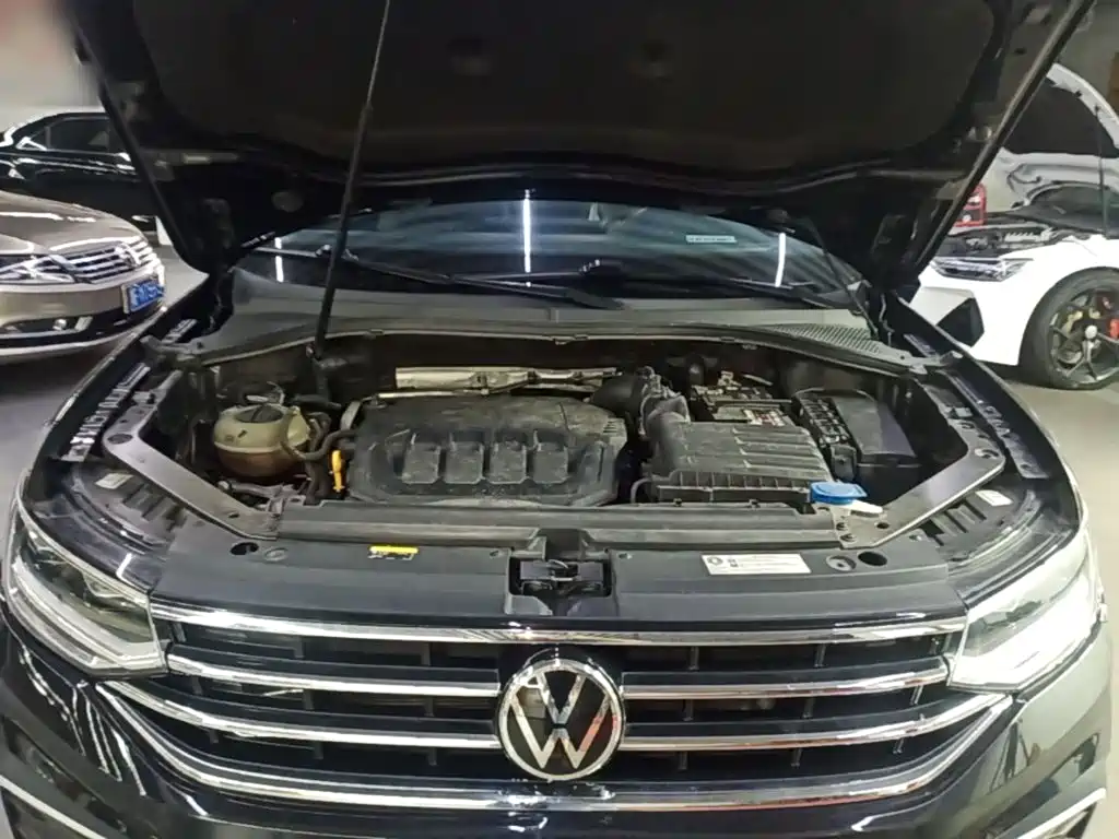 Volkswagen Tiguan L 2022 — фото 20