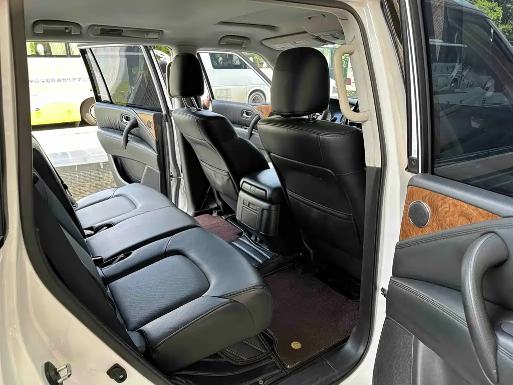Nissan Patrol 2023 — фото 12