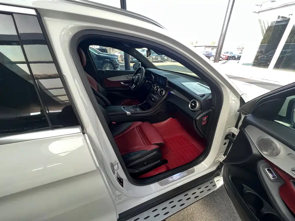 Mercedes-Benz GLC 2020 — фото 13