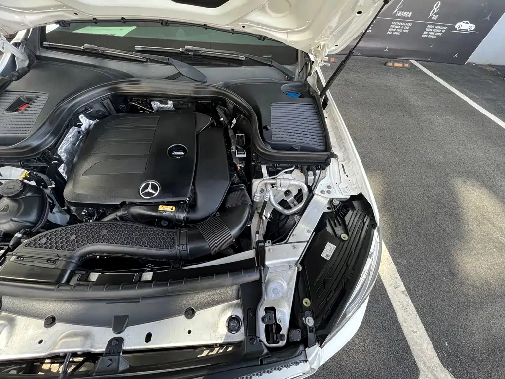 Mercedes-Benz GLC 2020 — фото 17