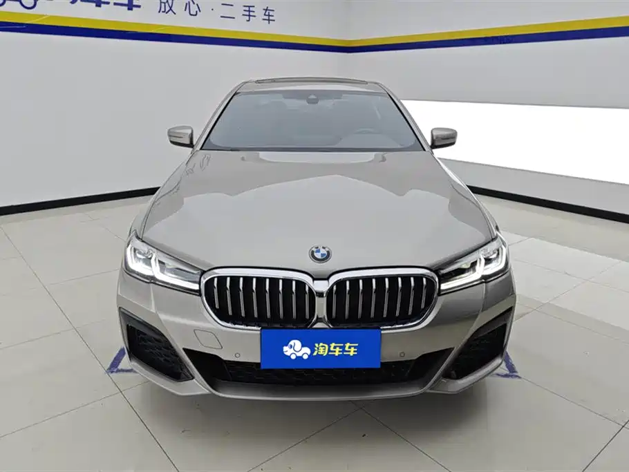 BMW 5 Series 2021