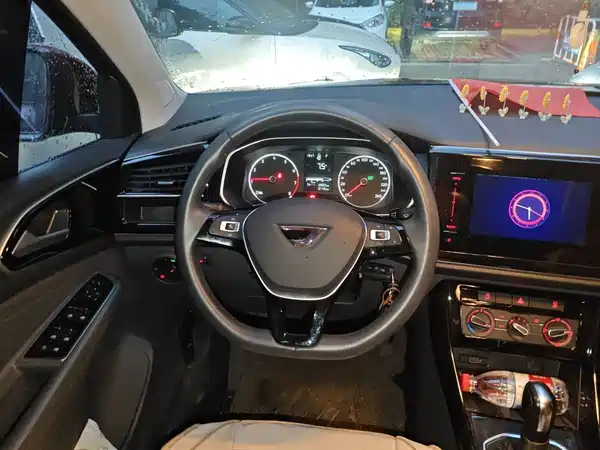 Jetta VS5 2021