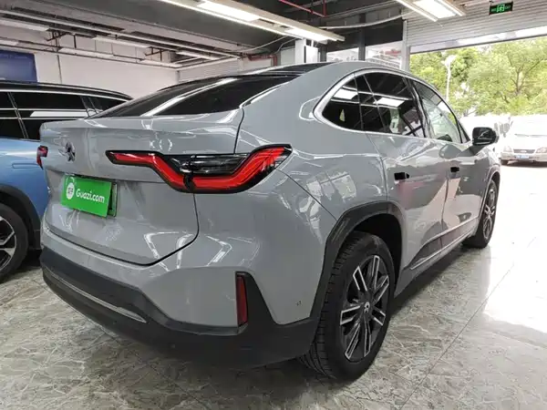 NIO EC6 2021