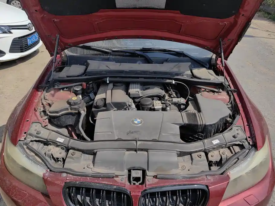 BMW 3 Series 2012 — фото 10