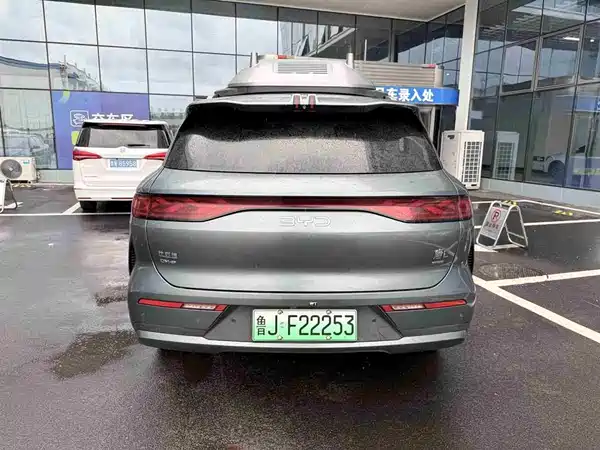 BYD Tang L 2025