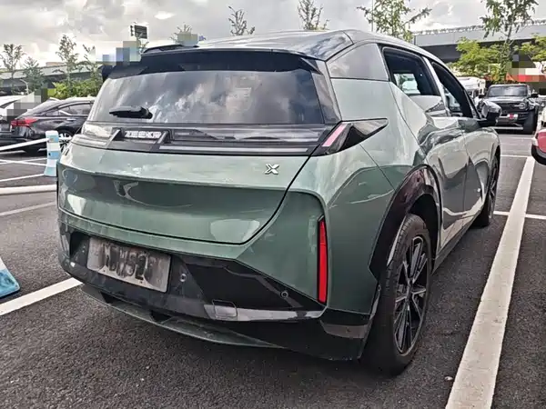 Zeekr X 2023
