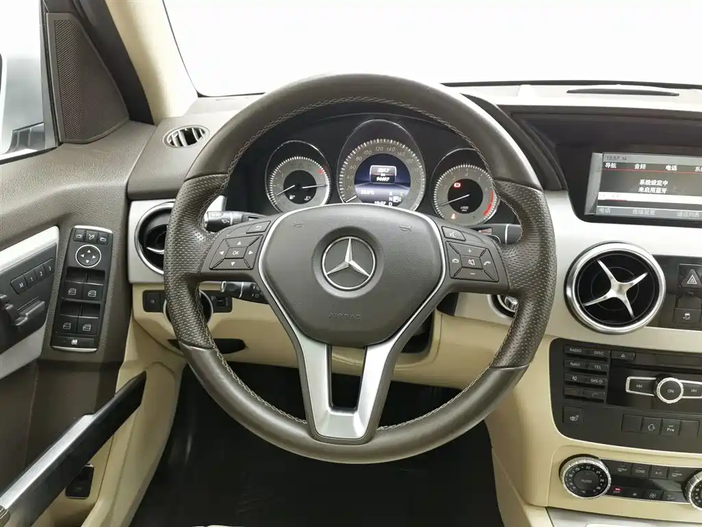 Mercedes-Benz GLK-Class 2014 — фото 11