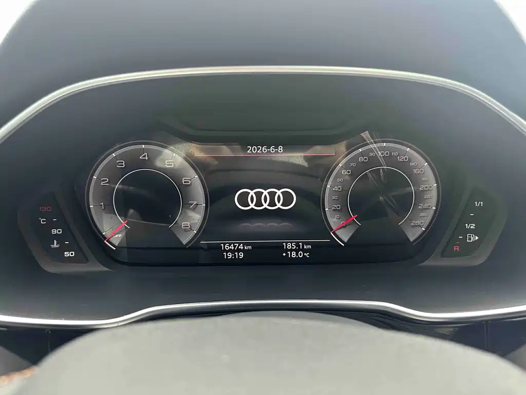 Audi Q3 2023 — фото 17