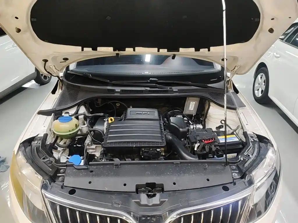 Skoda Rapid 2018 — фото 20