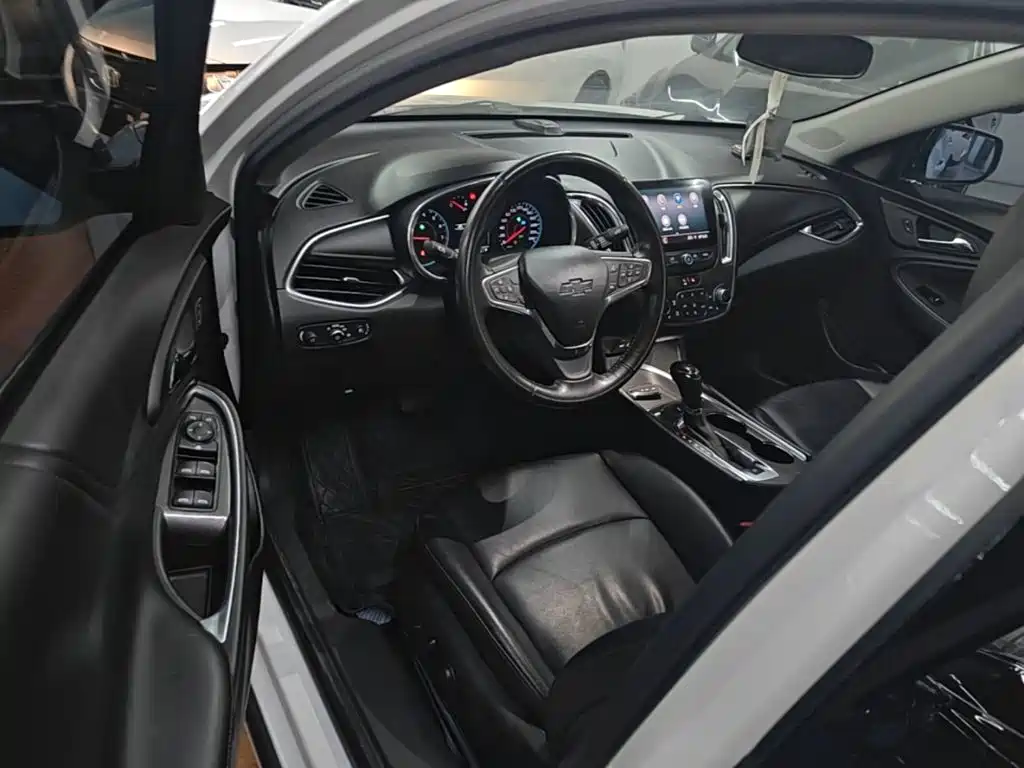 Chevrolet Malibu XL 2019 — фото 16
