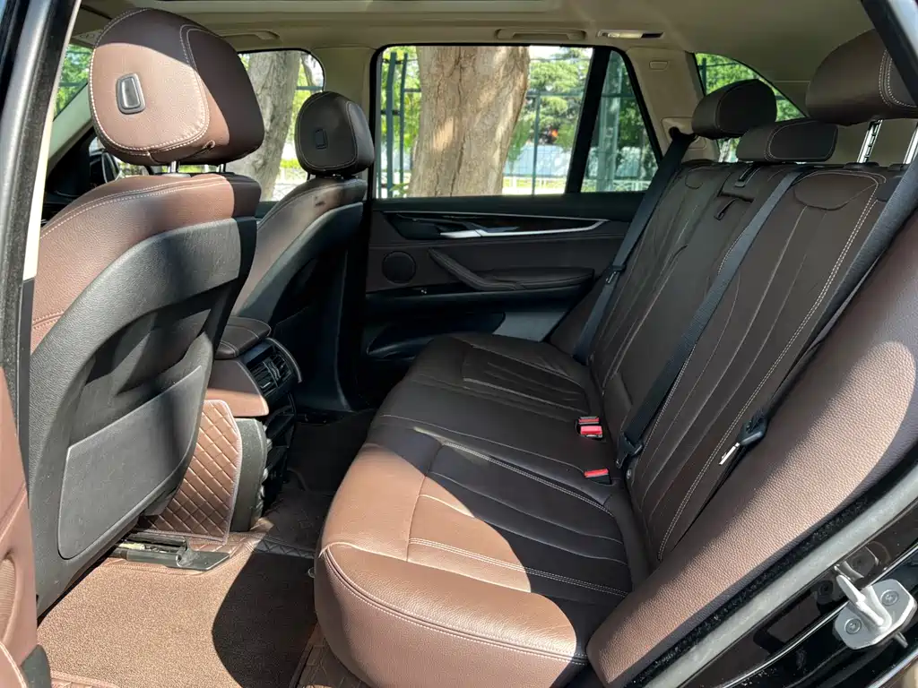 BMW X5 2017 — фото 14