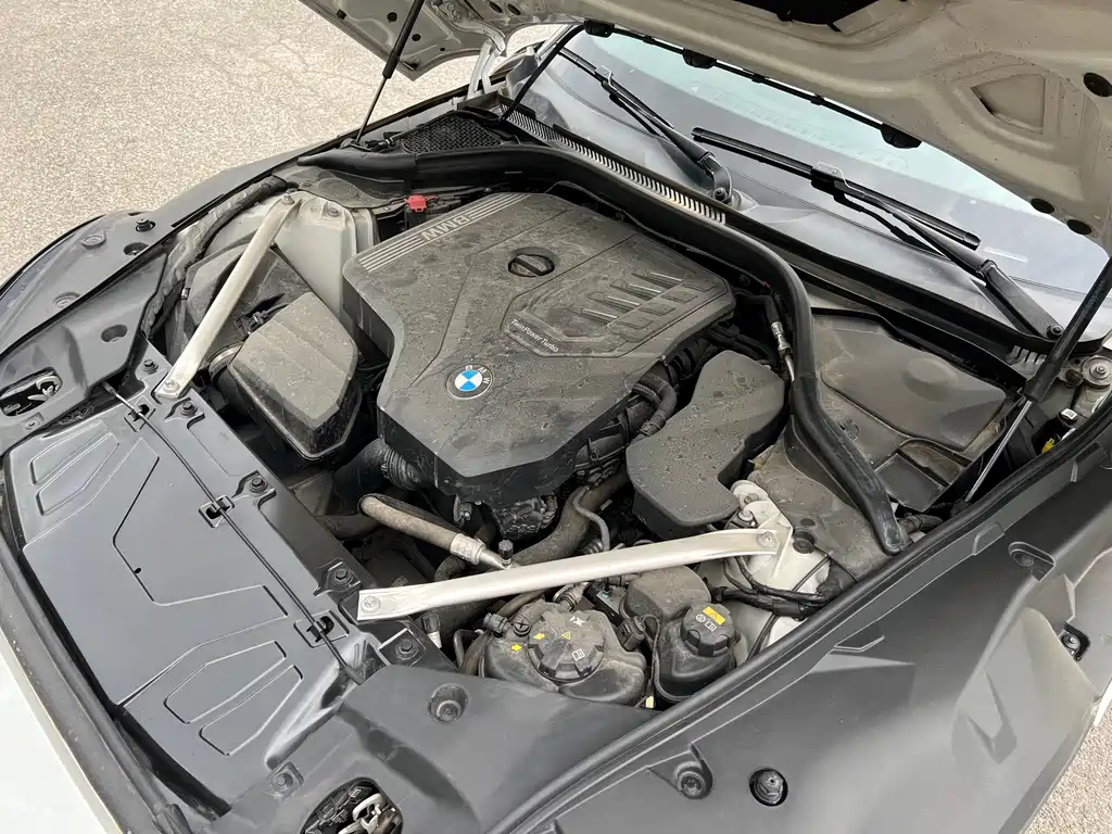 BMW Z4 2021 — фото 27