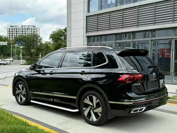 Volkswagen Tiguan L 2023