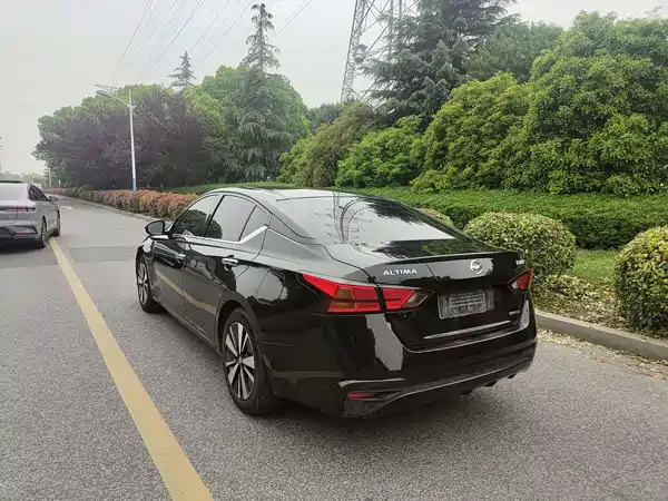 Nissan Teana 2021
