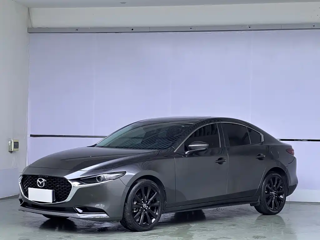 Mazda 3 Axela 2024