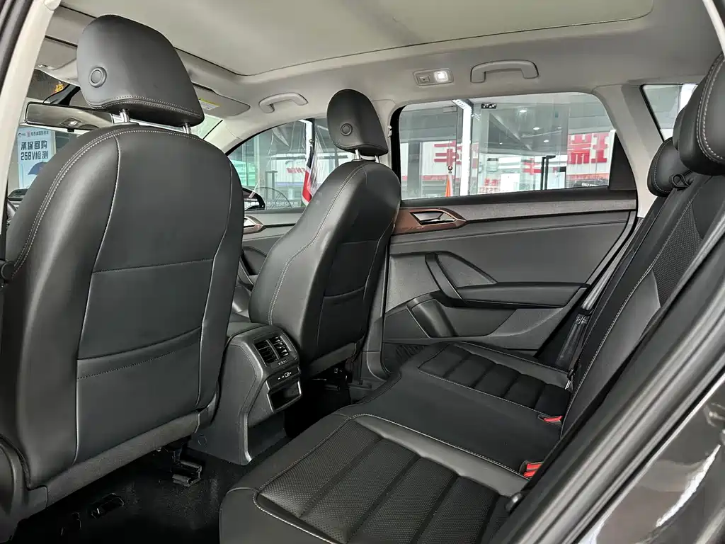 Volkswagen Tharu 2022