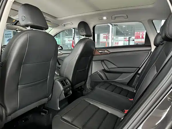 Volkswagen Tharu 2022