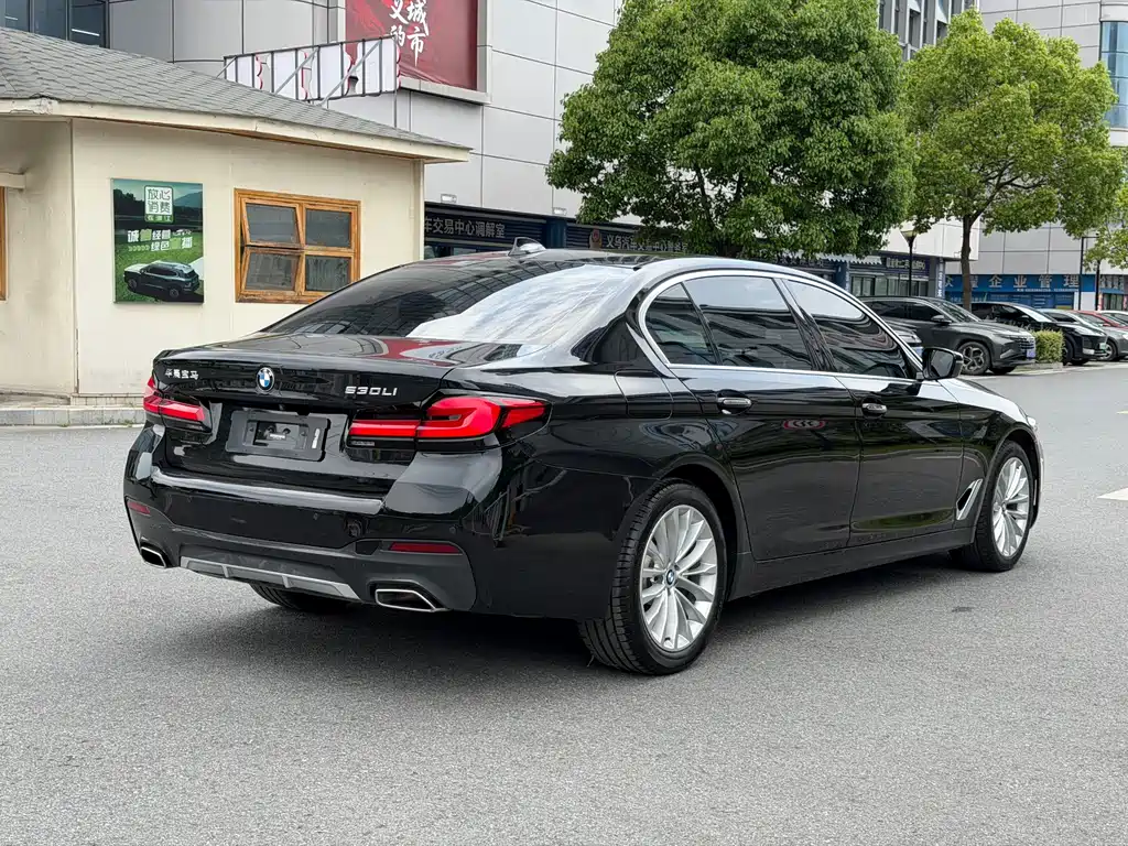 BMW 5 Series 2018