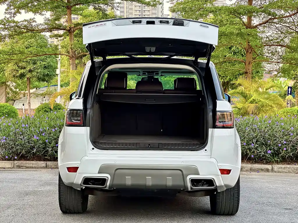 Land Rover Range Rover Sport 2014 — фото 26