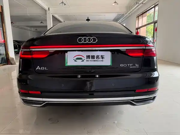 Audi A8 2021