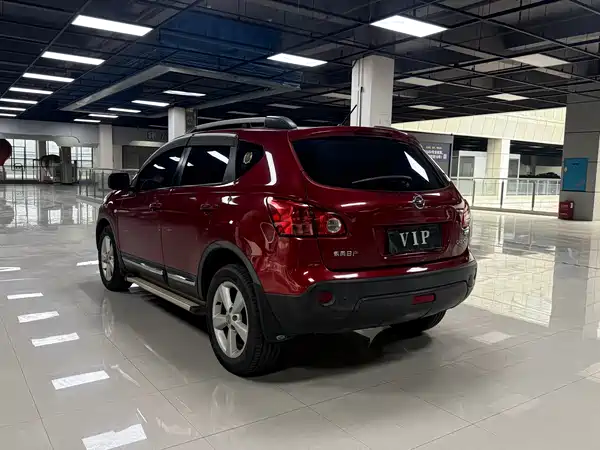 Nissan Qashqai 2015